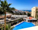 Renovated and furnished apartment with a terrace and sea views and the view over Los Cristianos!
