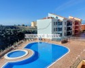 Apartment in need of renovation with 2 bedrooms, a lovely balcony with sea views, and a garage in Callao Salvaje!