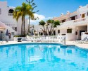 Furnished apartment in the heart of Los Cristianos with a beautiful terrace, garden and swimmingpool!